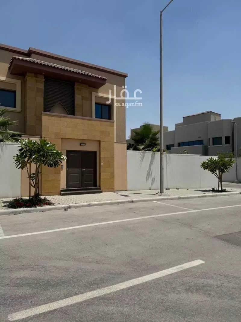 فيلا 7 غرف في ارامكو السعودية 5