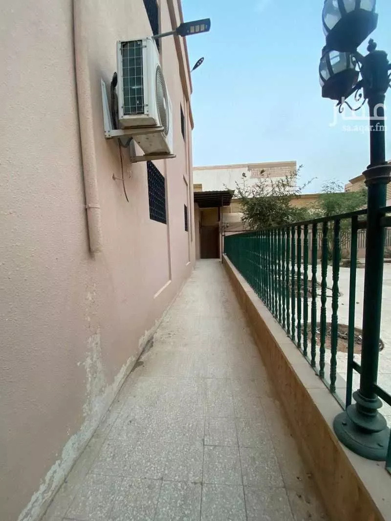 7 bedroom villa in Al Shifa 2