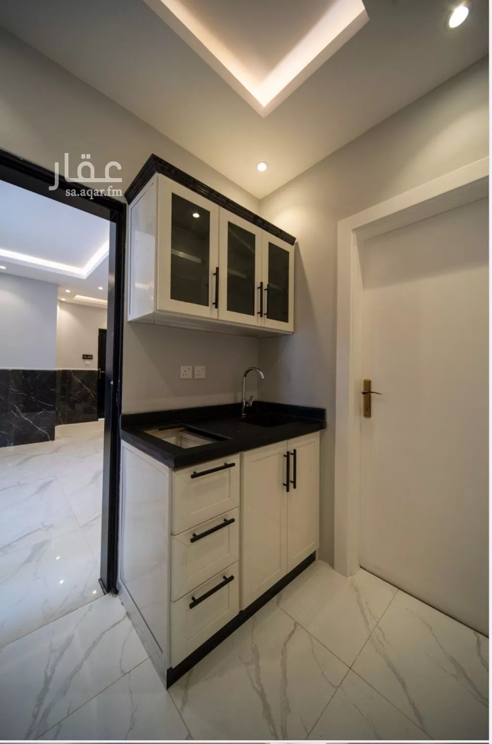1 bedroom apartment in Al Qairawan 5