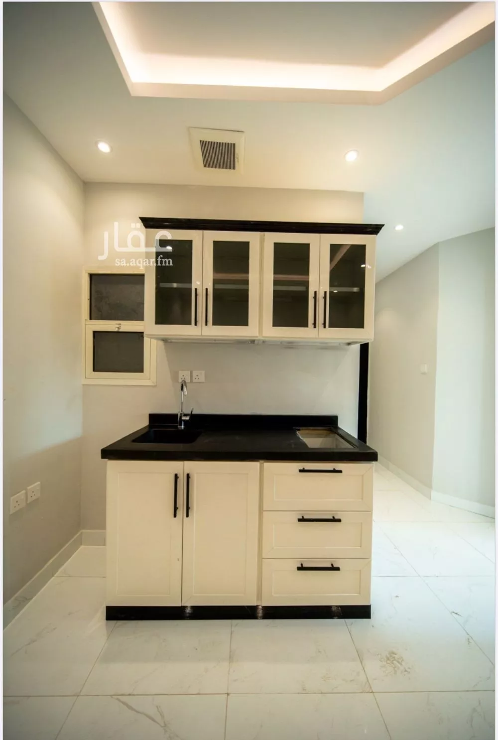 1 bedroom apartment in Al Qairawan 5