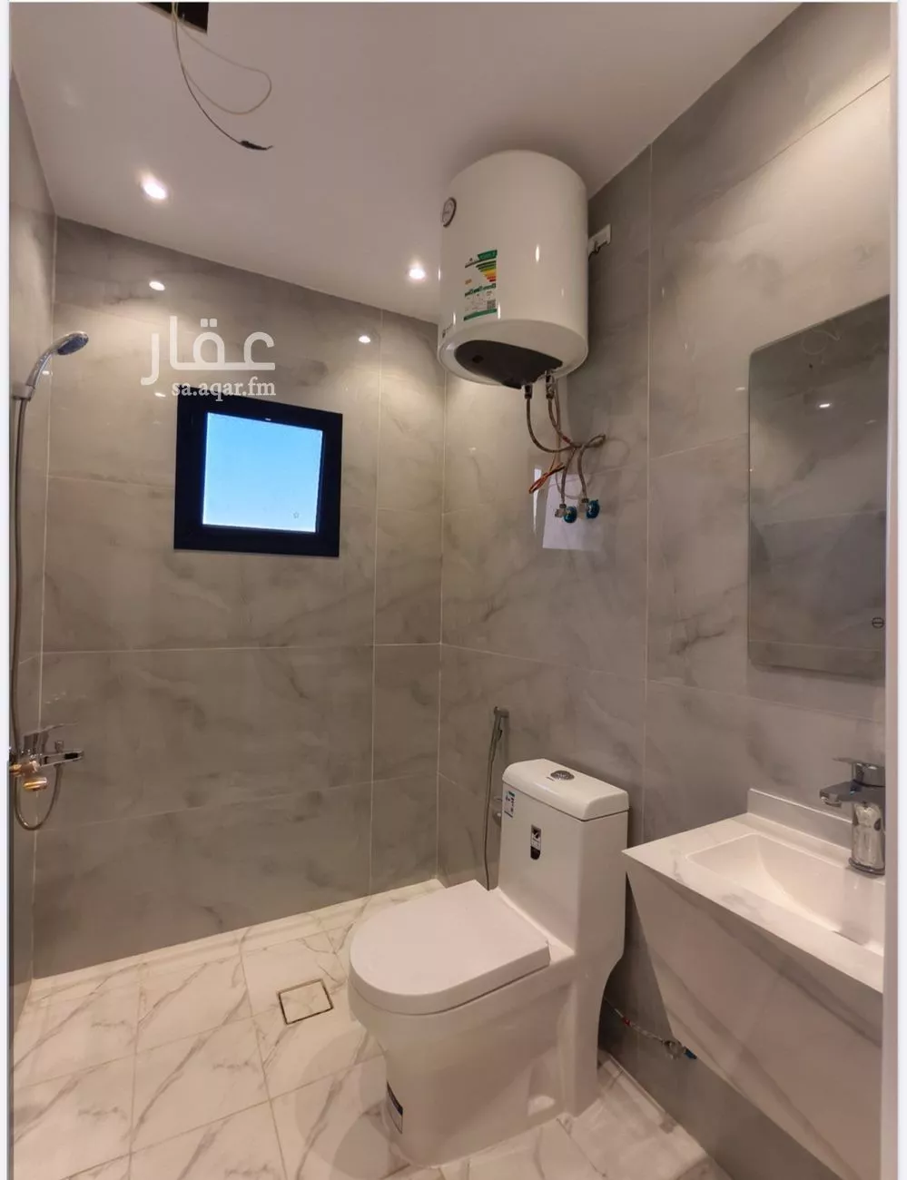 شقة 1 غرف في المغرزات 3