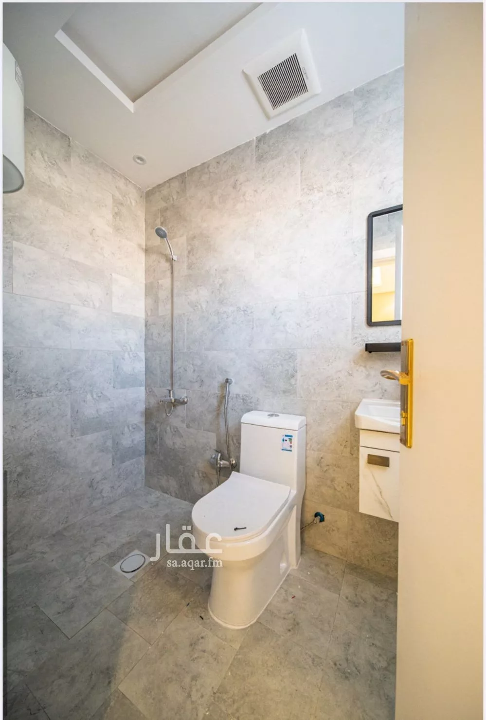 شقة 1 غرف في الازدهار 3