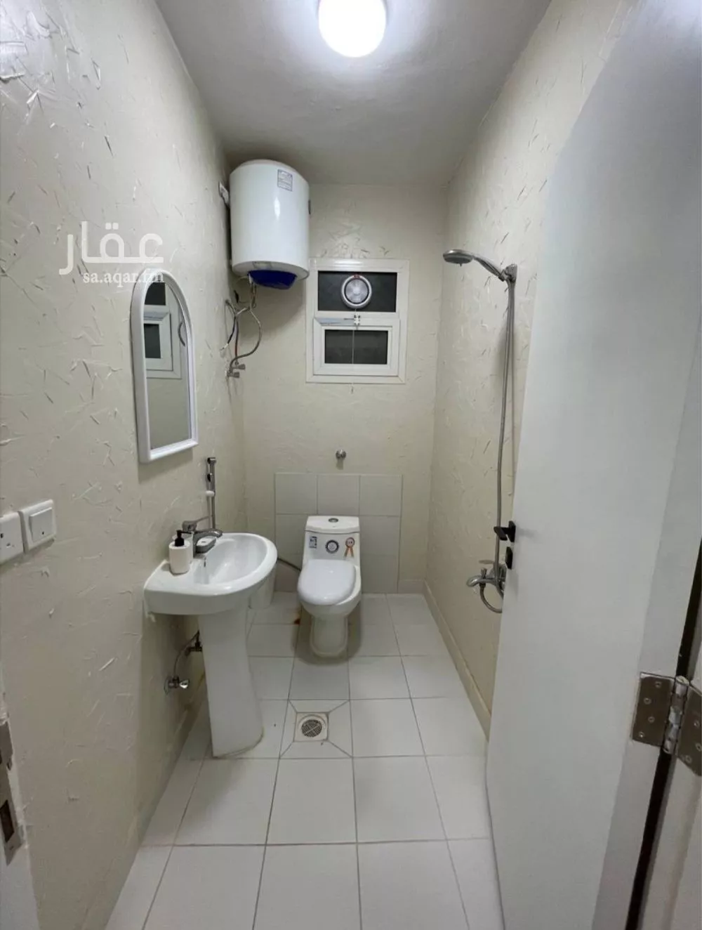 شقة 1 غرف في الوادي 4