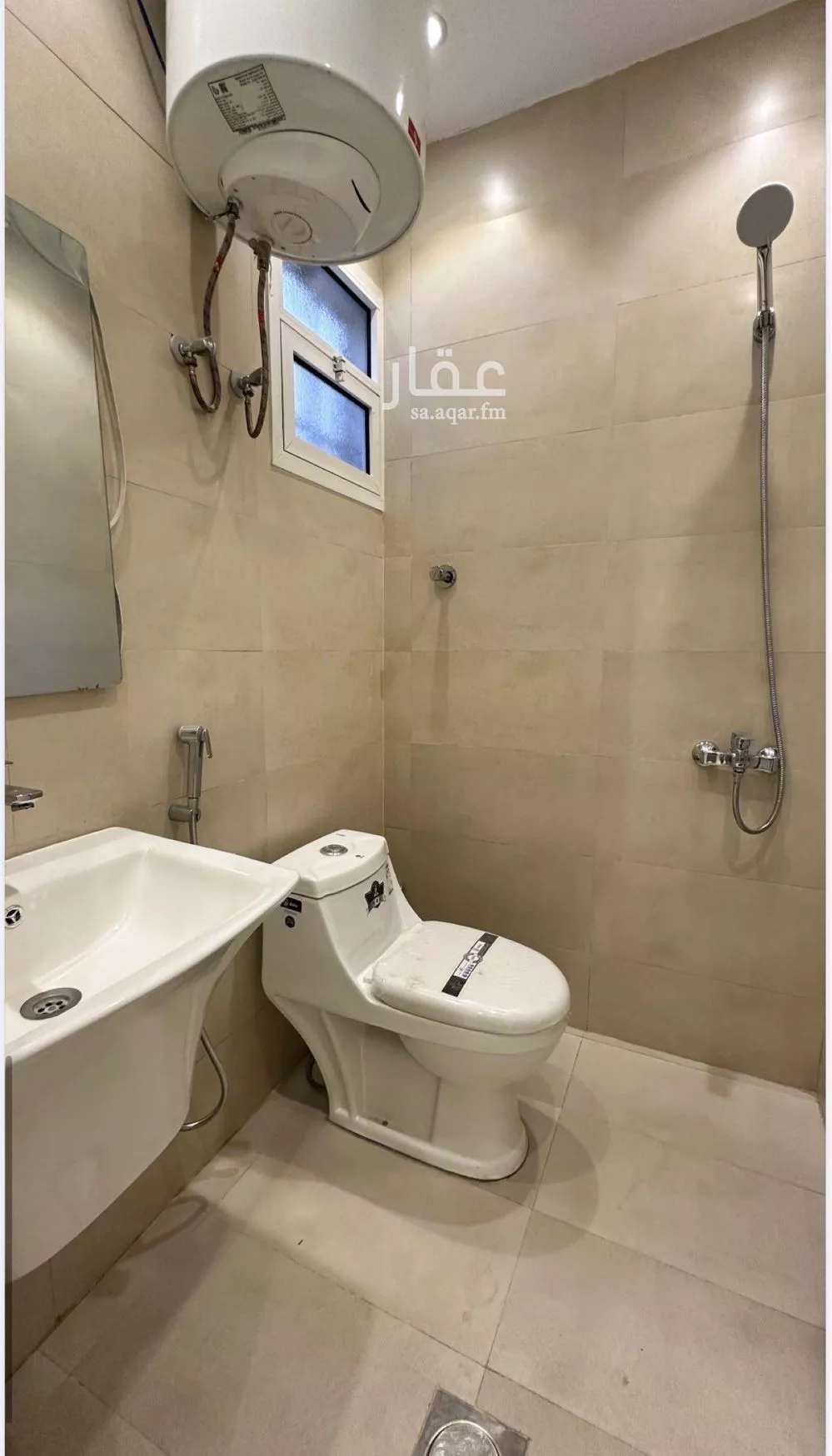 شقة 1 غرف في الوادي 4