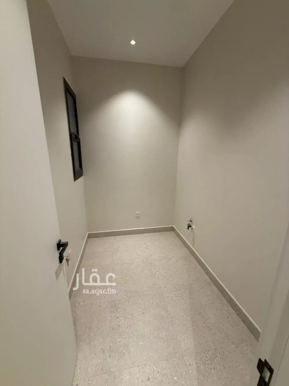 شقة 3 غرف في العارض 2