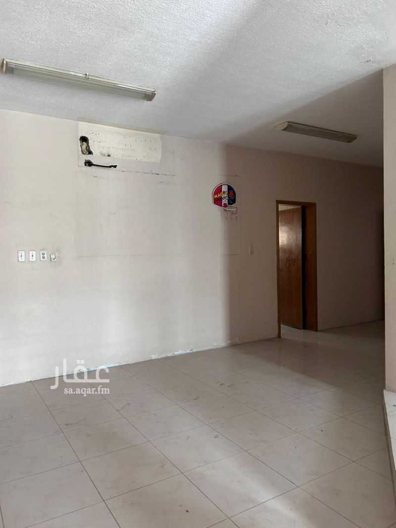 15 bedroom building in Uhud, Eastern Province 9