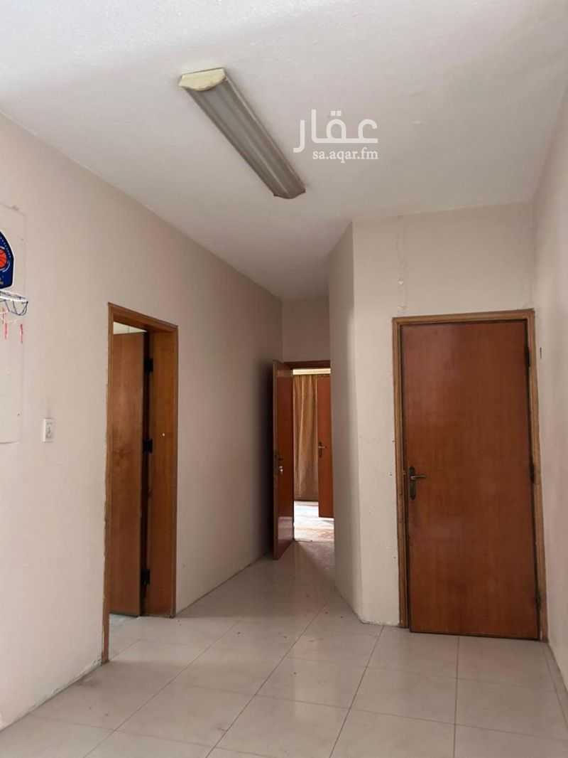 15 bedroom building in Uhud, Eastern Province 10