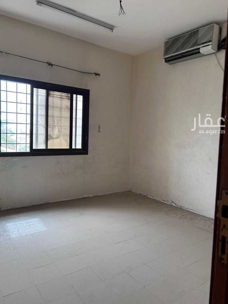 15 bedroom building in Uhud, Eastern Province 4