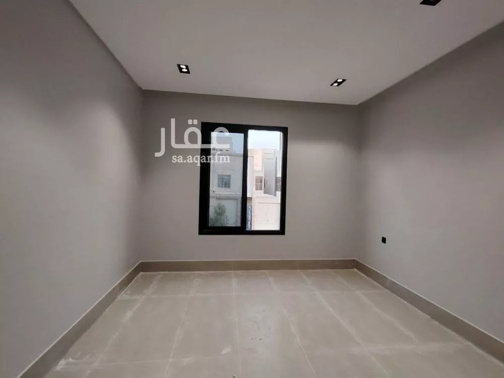 فيلا 5 غرف في عكاظ 2