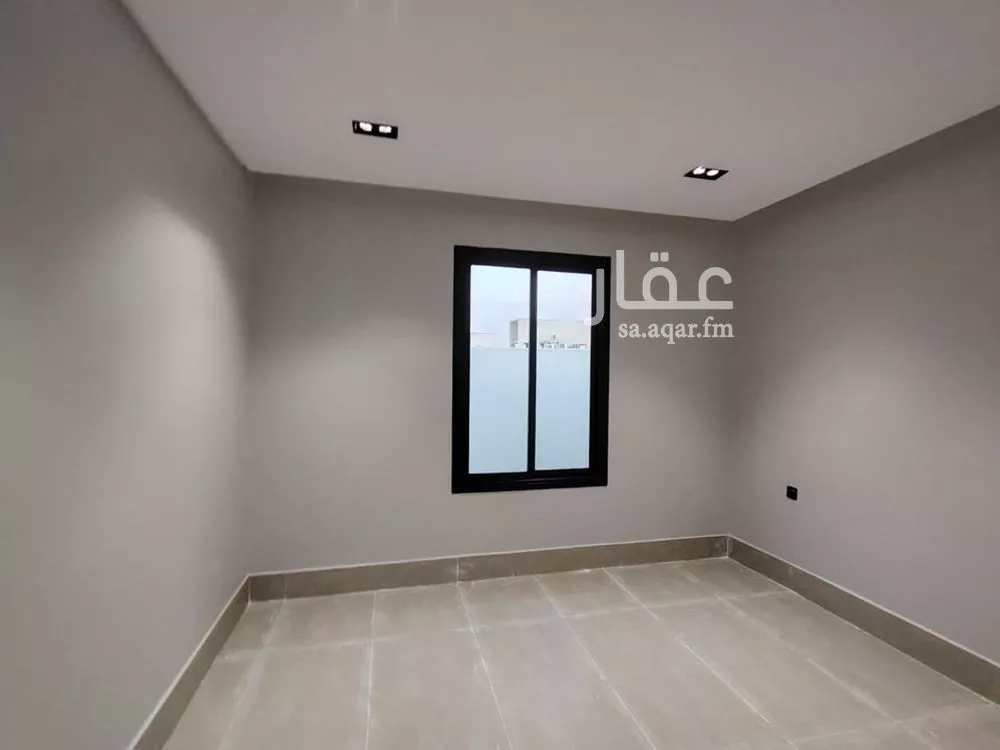 فيلا 5 غرف في عكاظ 2