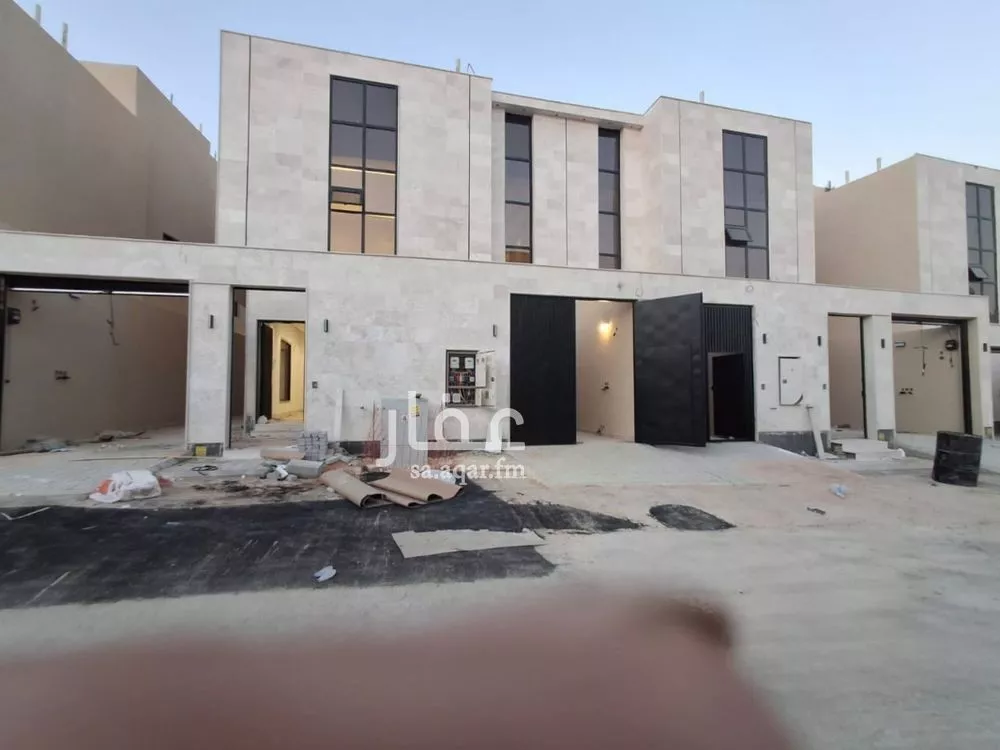 4 bedroom apartment in Tuwaiq 1