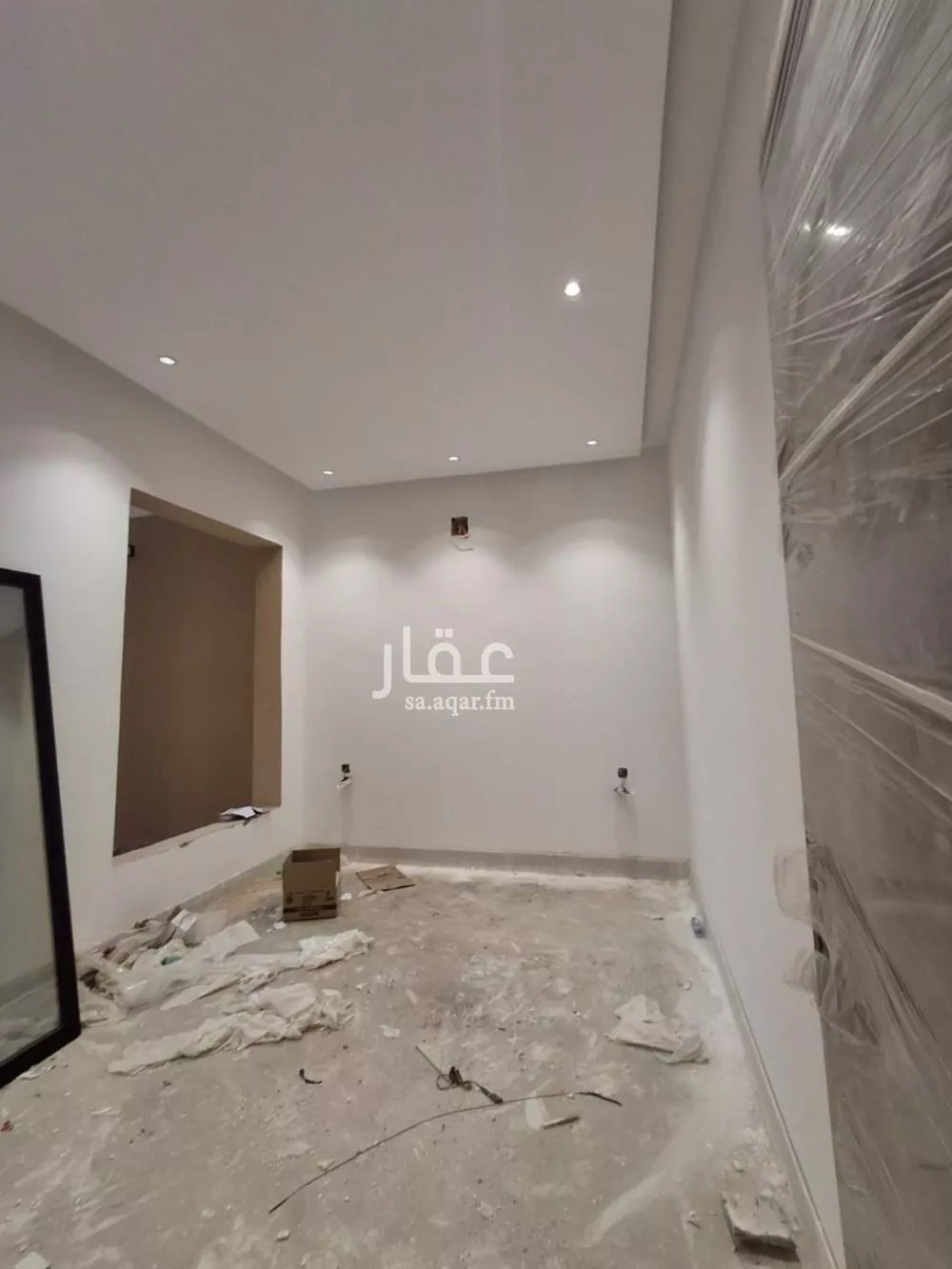 5 bedroom floor in Tuwaiq 2