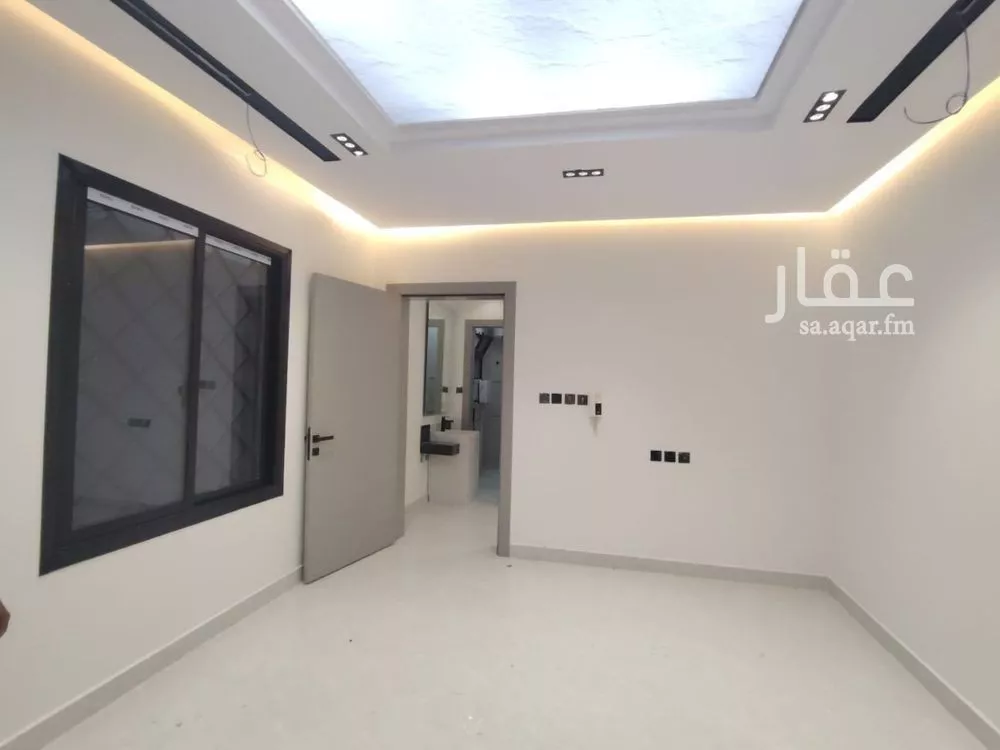 5 bedroom floor in Badr 4