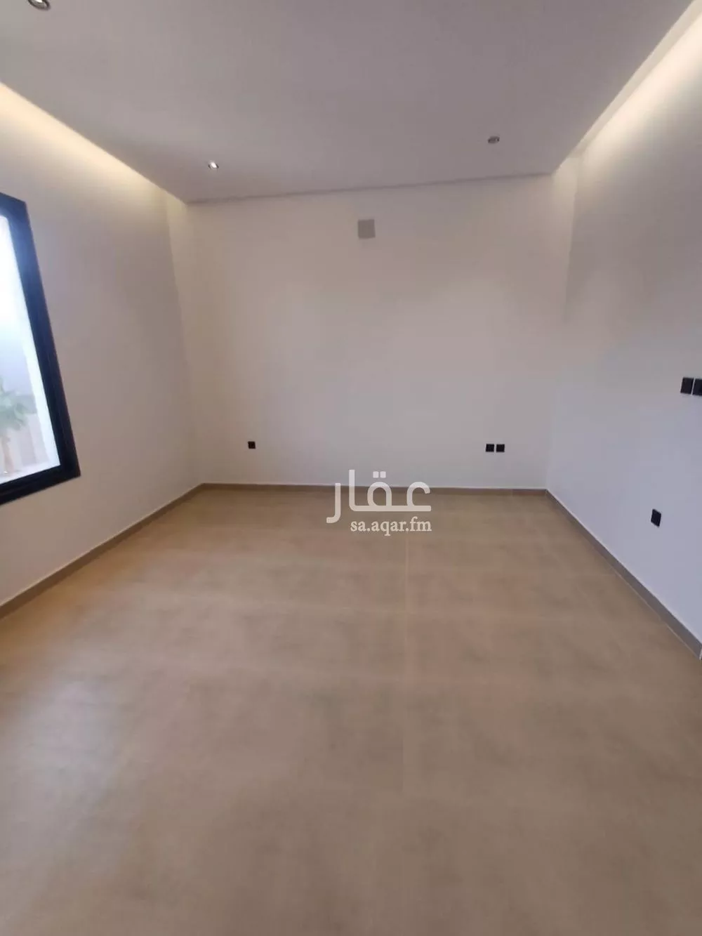 فيلا 5 غرف في الحزم 3