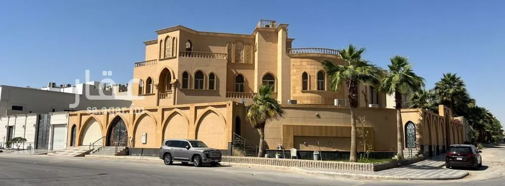 فيلا 8 غرف في الملقا