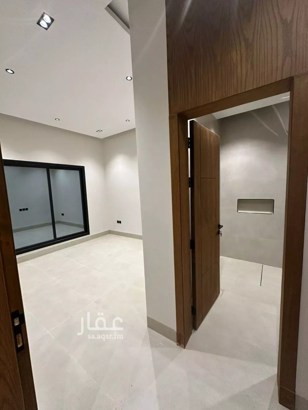 4 bedroom duplex in Al Narjis 5