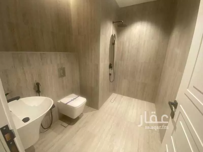 شقة 3 غرف في المروج 4