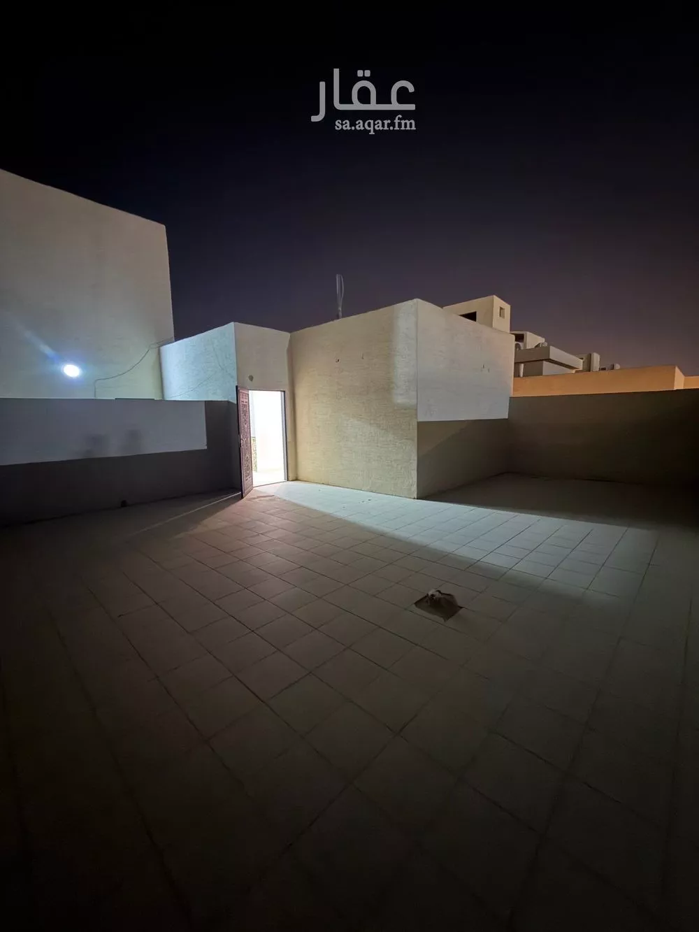 فيلا 7 غرف في العارض 2