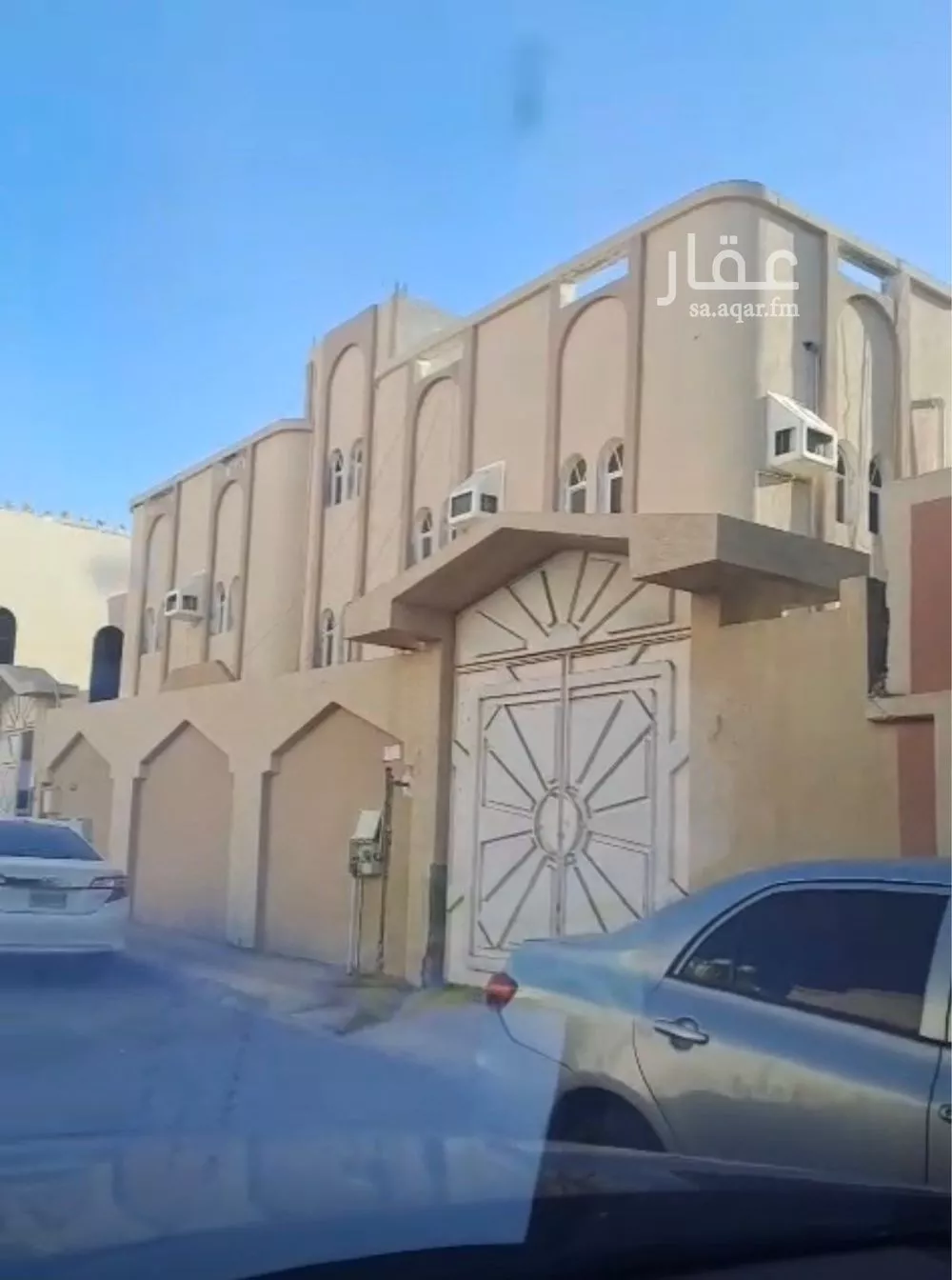 عمارة 900 م² في العوالي