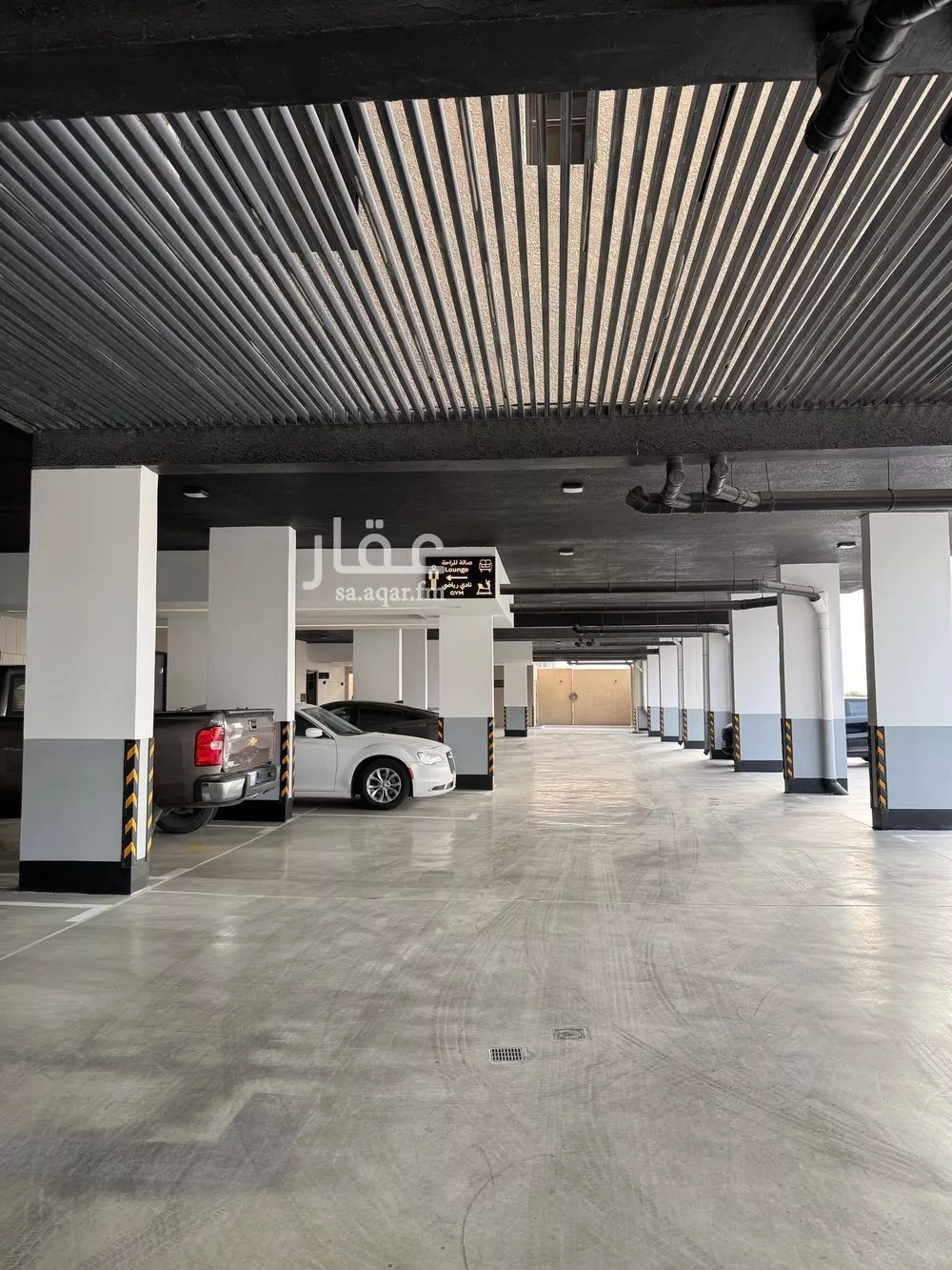 شقة 3 غرف في الحمرا 2