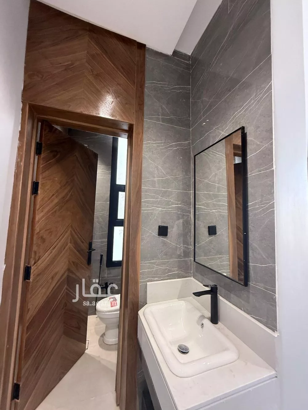 5 bedroom villa in Okaz 3