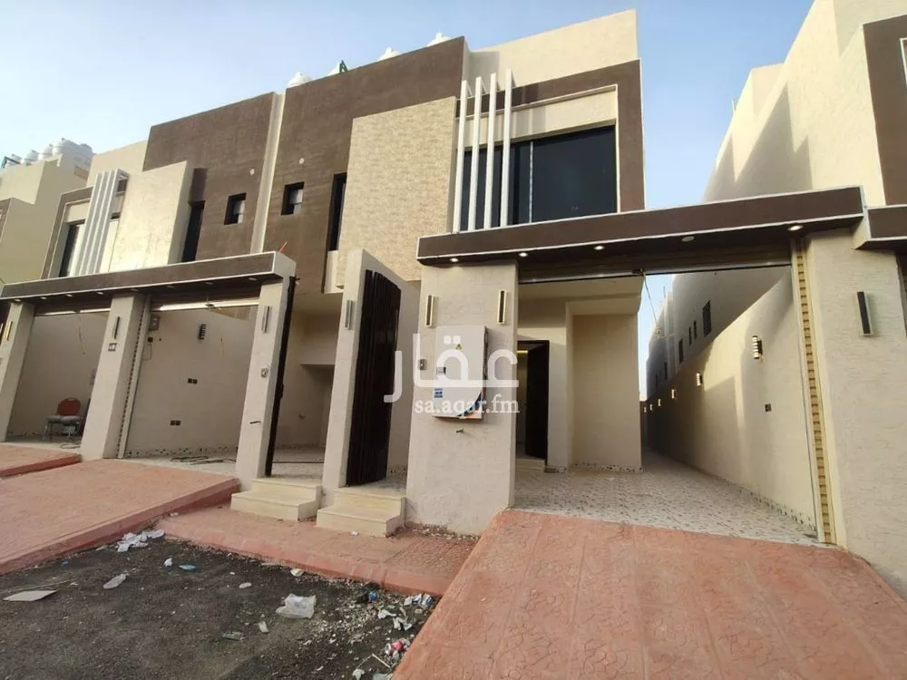 شقة 5 غرف في بدر 1