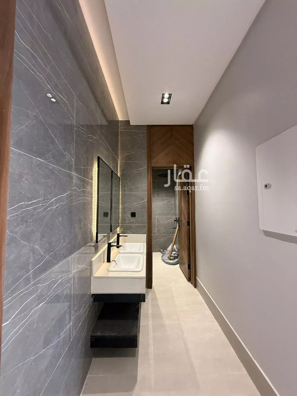 5 bedroom villa in Okaz 5