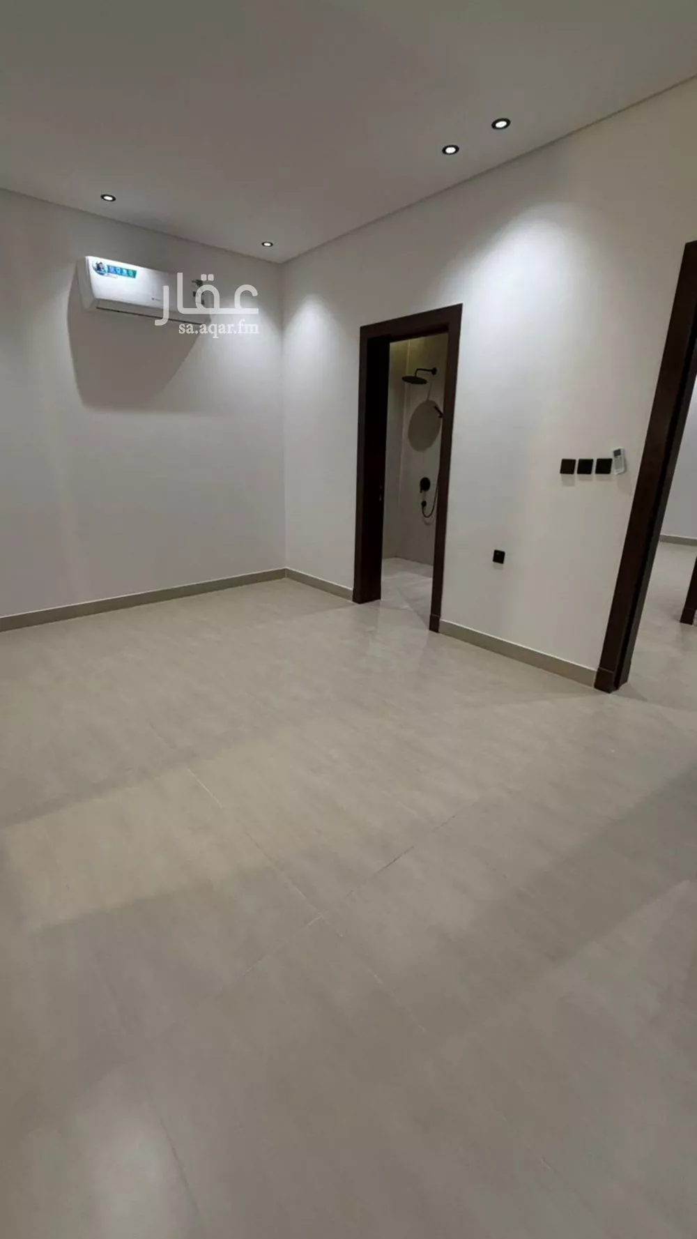 شقة 4 غرف في الرمال 2