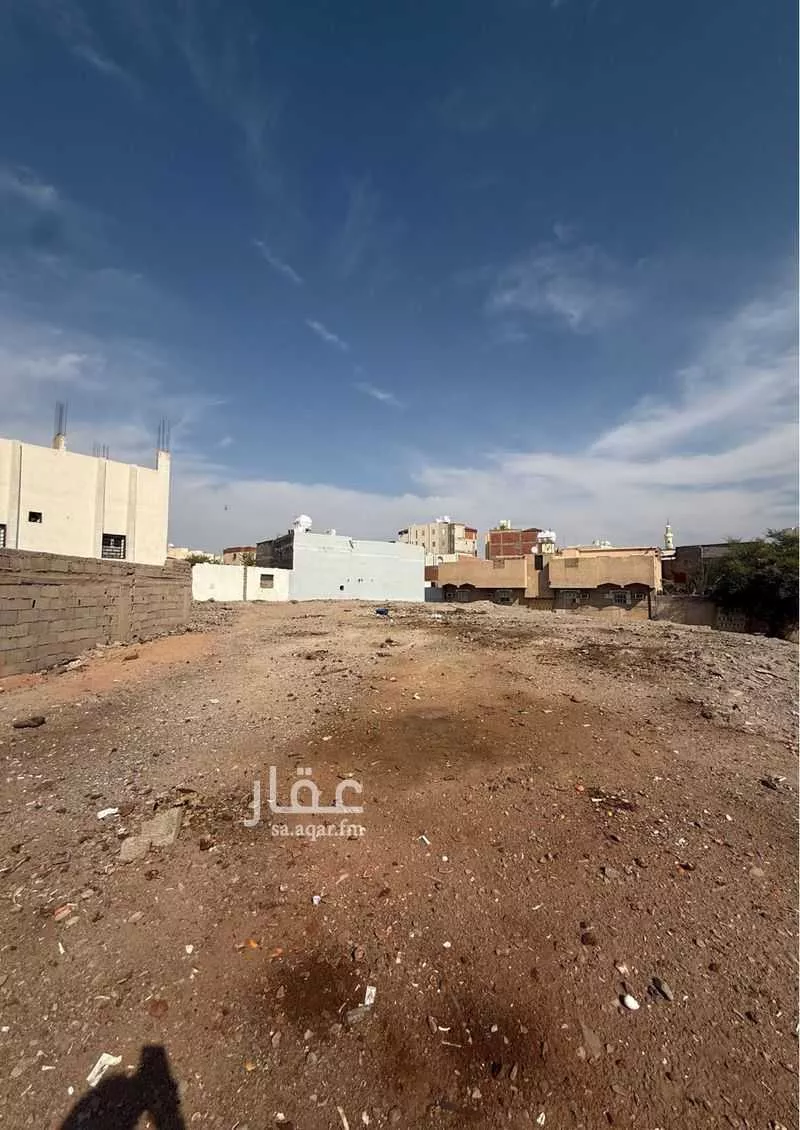 أرض 569 م² في العانبس 4