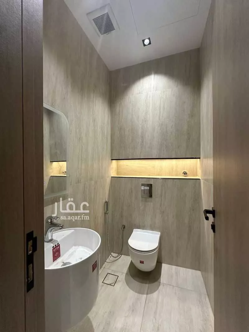4 bedroom apartment in Al Salam, Madinah 8
