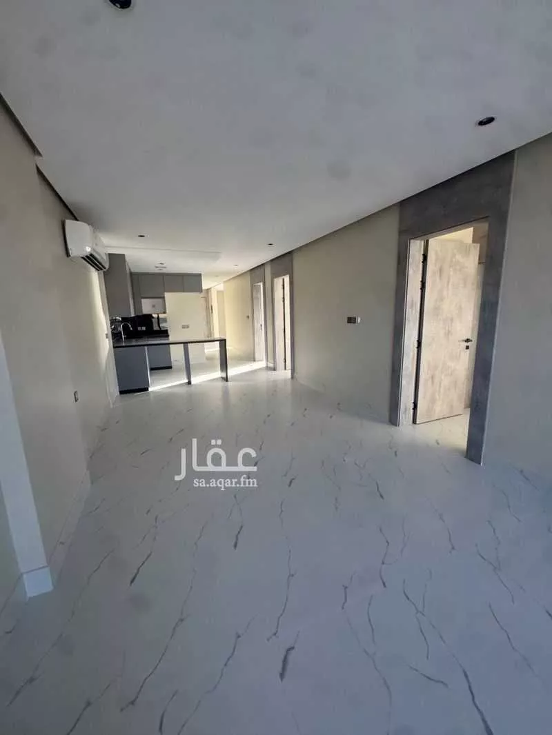 شقة 4 غرف في الحمرا 2