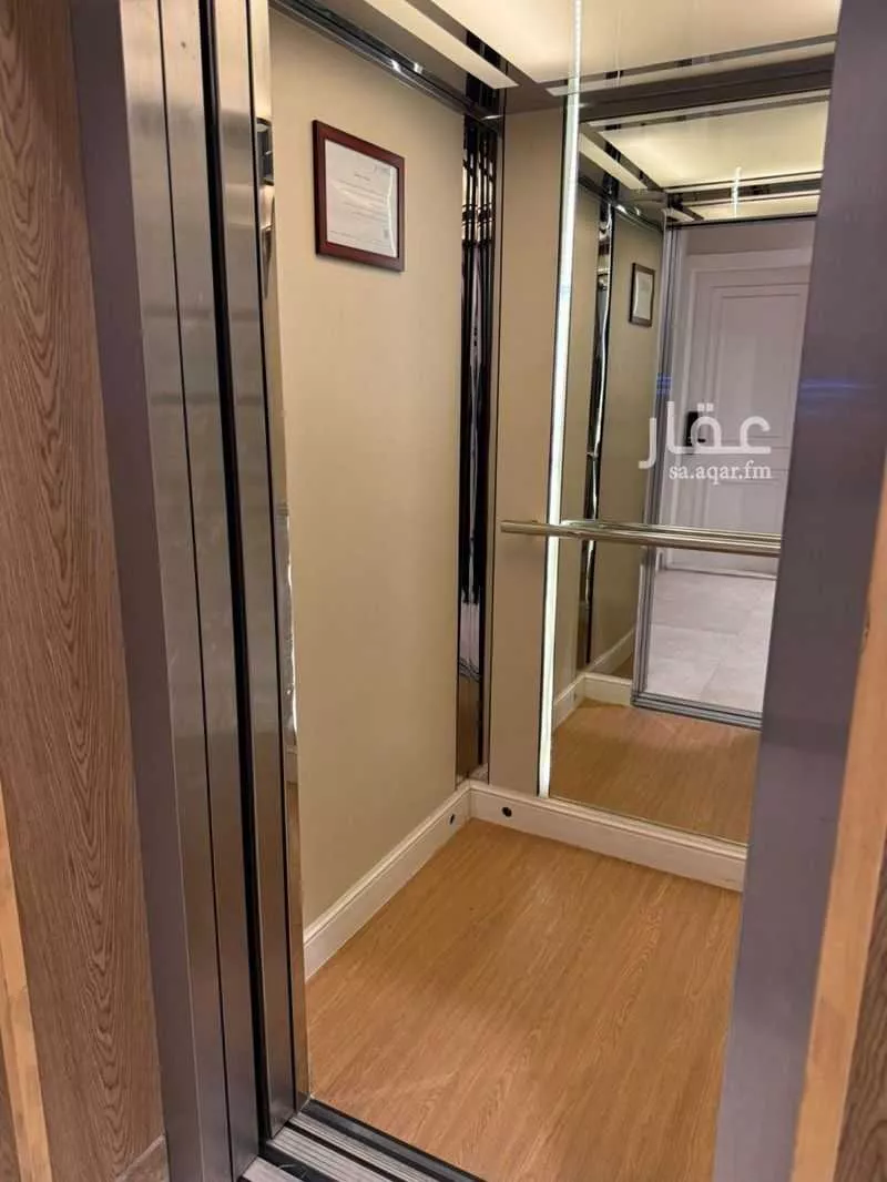 شقة 4 غرف في الحمرا 2