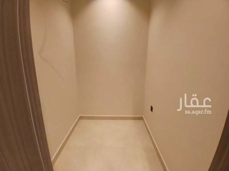 4 bedroom apartment in Al Marwa 6