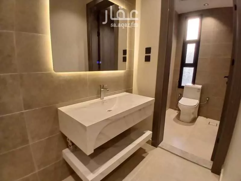 4 bedroom apartment in Al Marwa 8