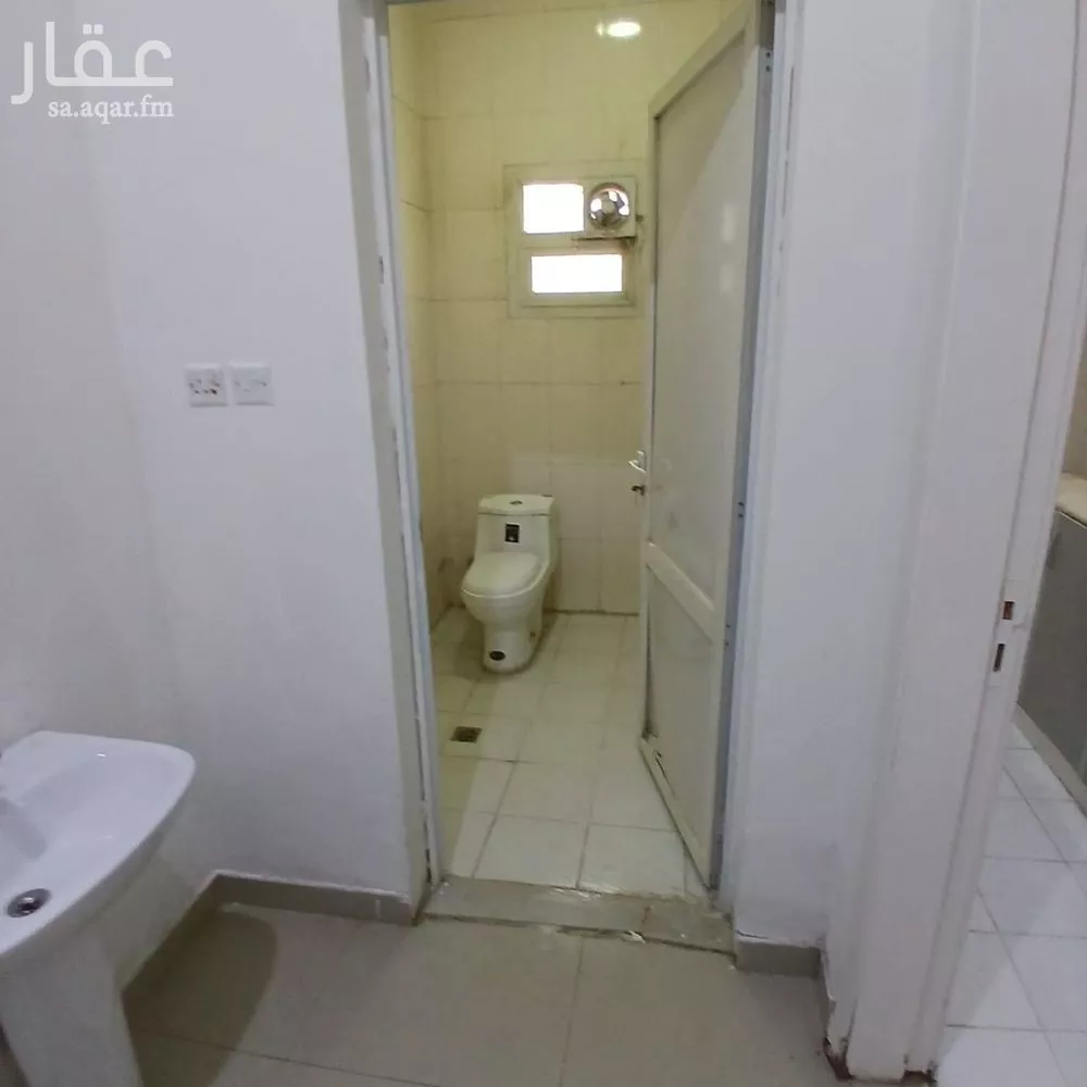 شقة 1 غرف في العارض 5