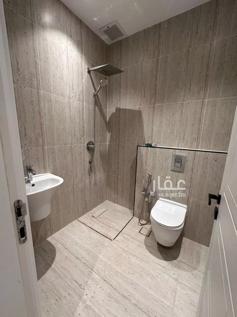 شقة 3 غرف في النرجس 2