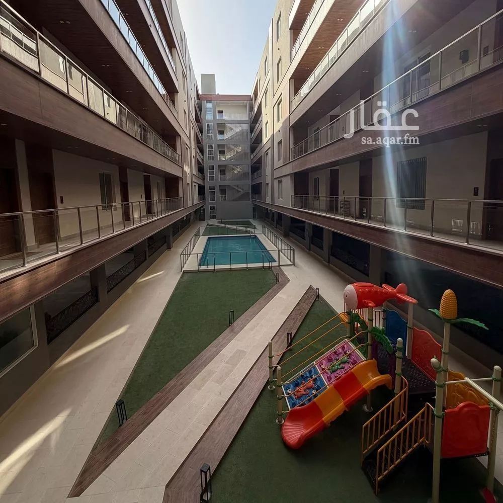 شقة 3 غرف في الحمرا 1