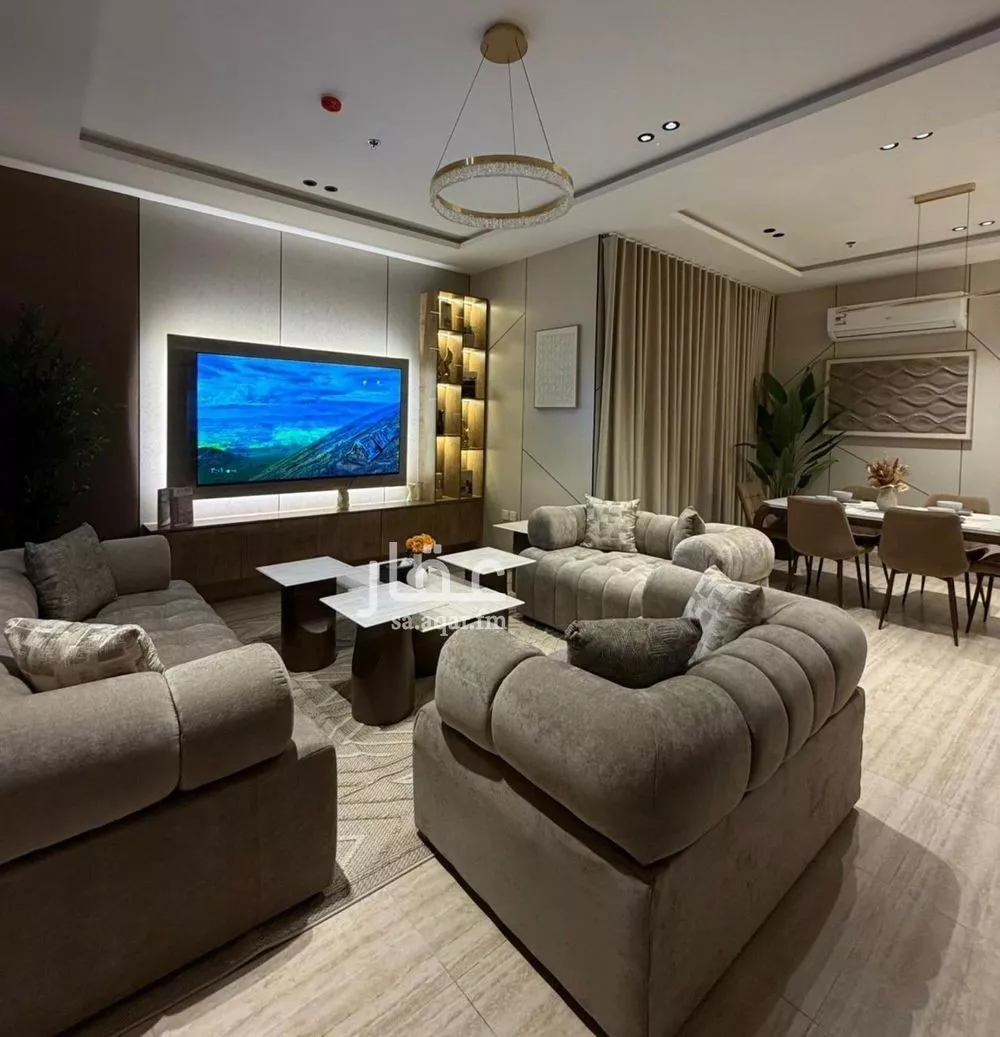 شقة 3 غرف في الحمرا 5