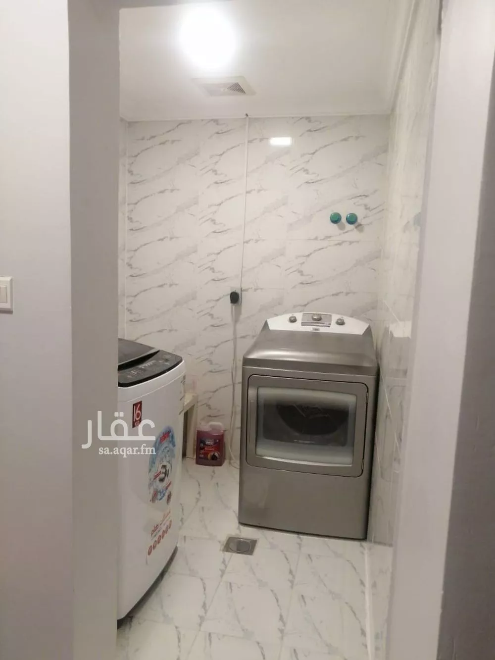 فيلا 6 غرف في الامواج 4