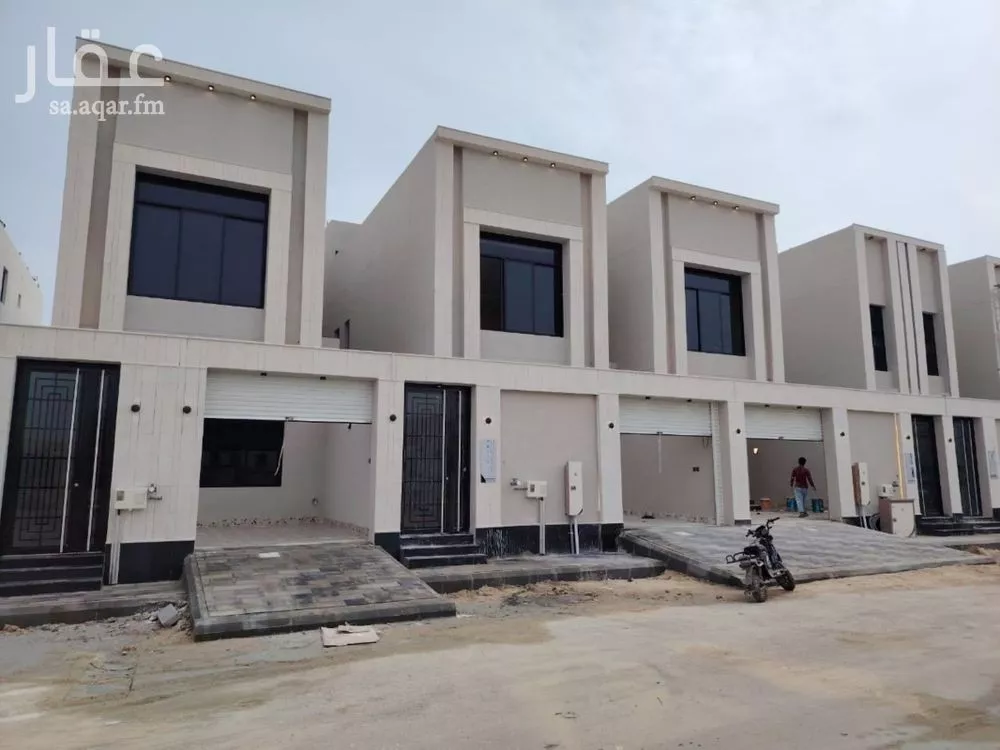 فيلا 6 غرف في الأمواج