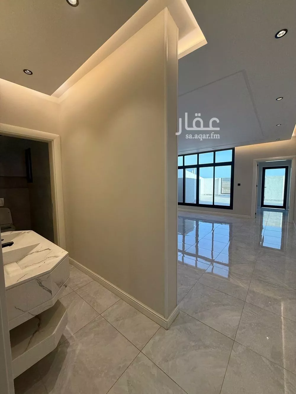 شقة 6 غرف في طيبة 3