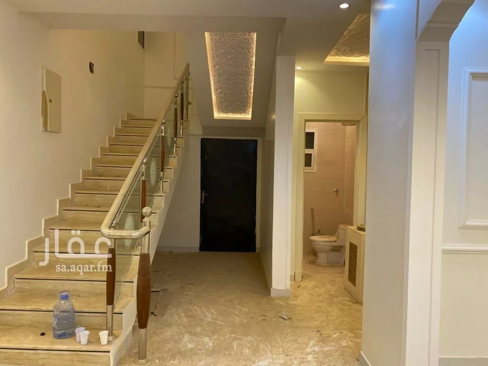 فيلا 5 غرف في عكاظ، الرياض 10