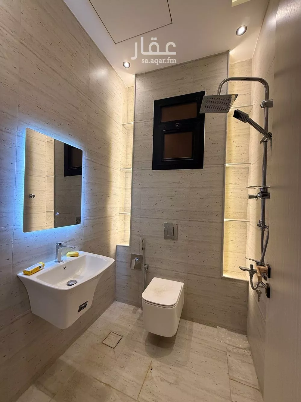 شقة 4 غرف في ظهرة لبن 1