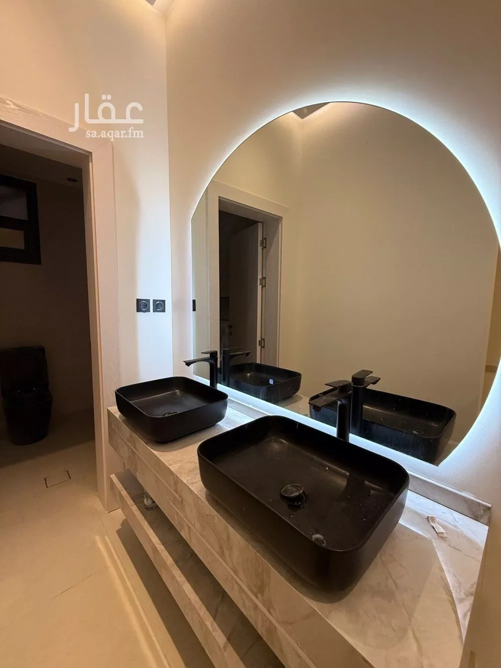 5 bedroom apartment in Dhahrat Laban, Riyadh 14