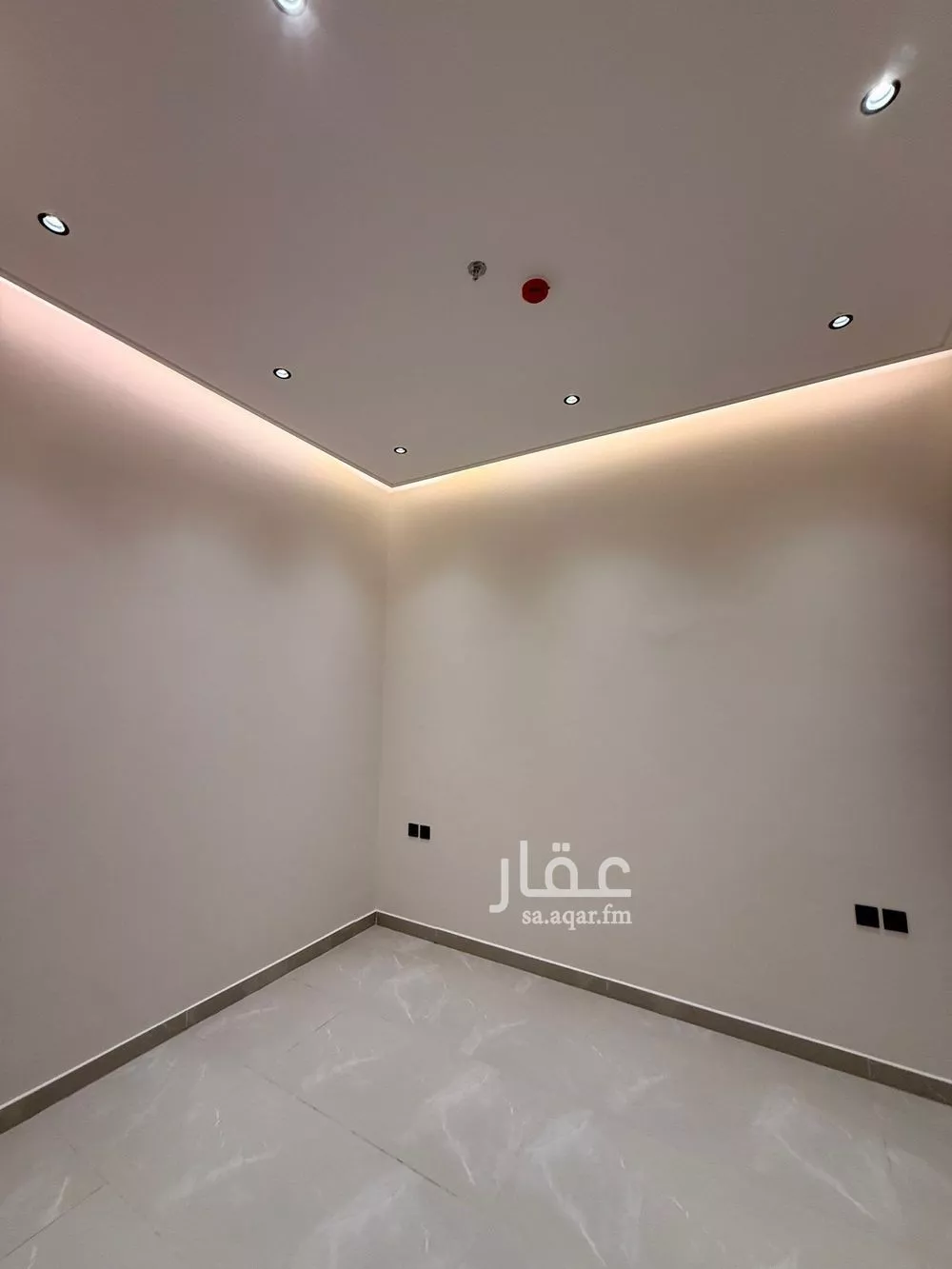 4 bedroom apartment in Dhahrat Laban 3