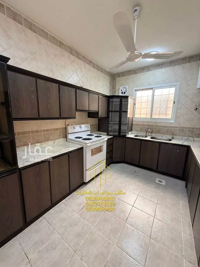 4 bedroom apartment in Dhahrat Laban 1
