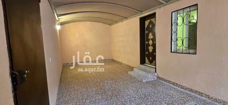 5 bedroom villa in Al Hazm, Riyadh 22