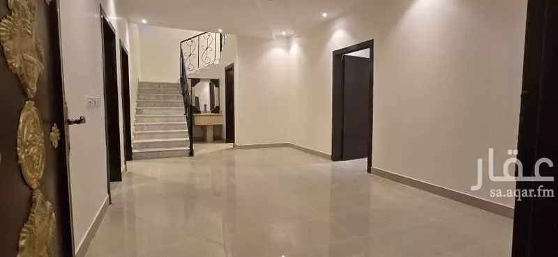 5 bedroom villa in Al Hazm, Riyadh 4