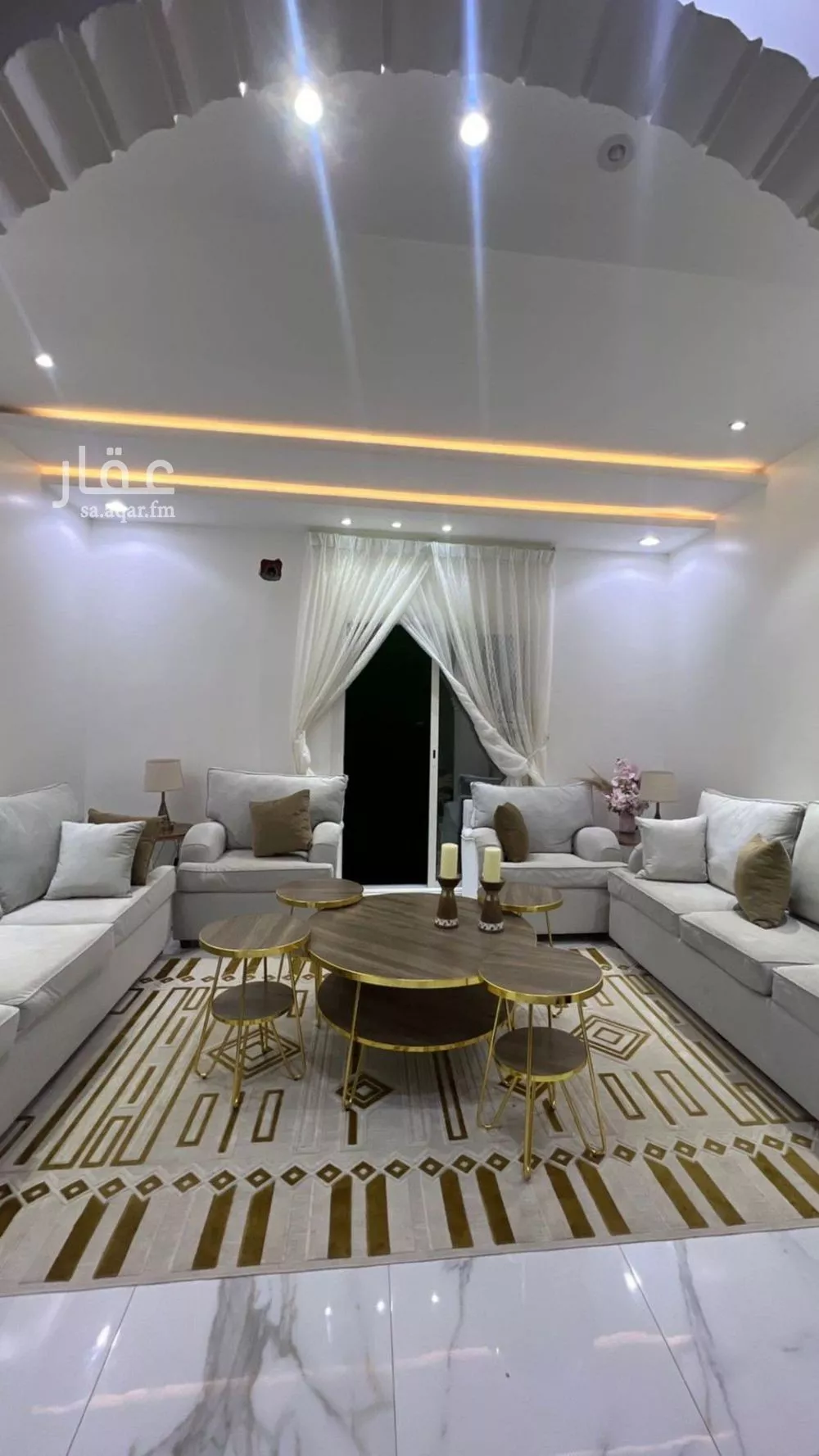 فيلا 12 غرف في الرمال 4