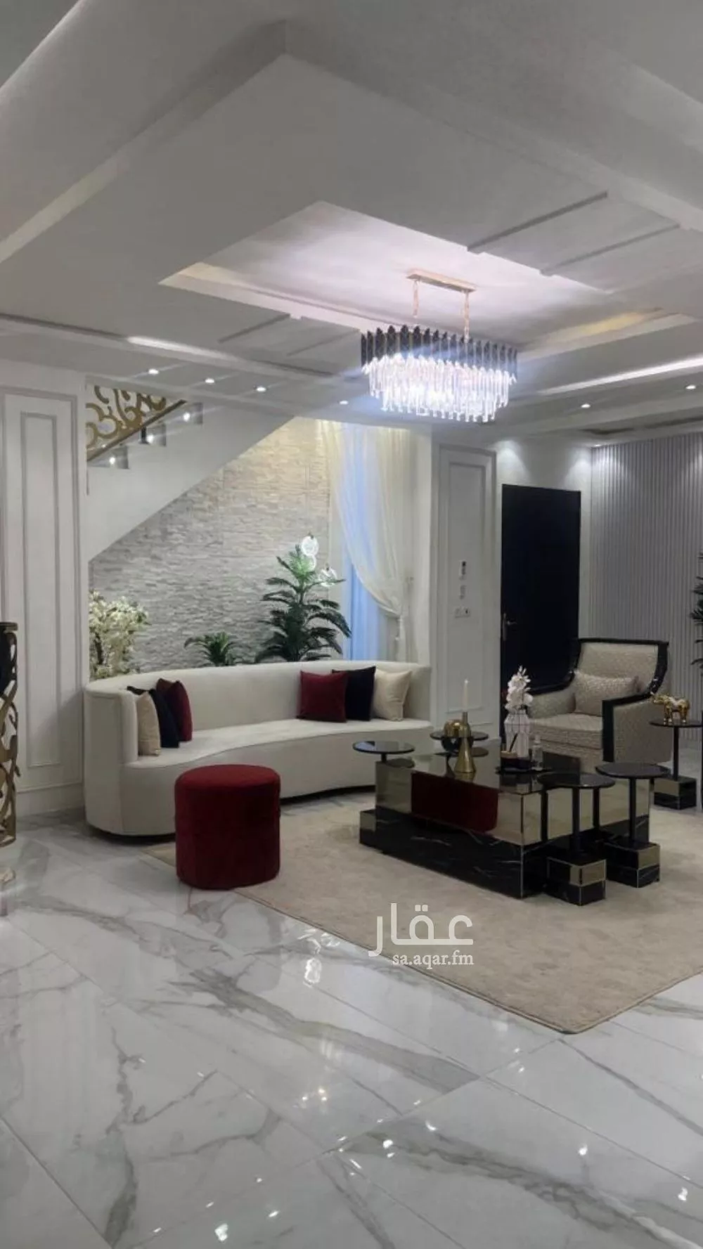 فيلا 12 غرف في الرمال 1